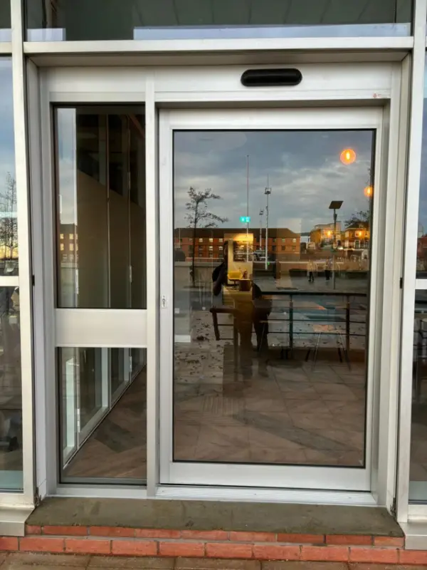 Automatic sliding door installed in Hull